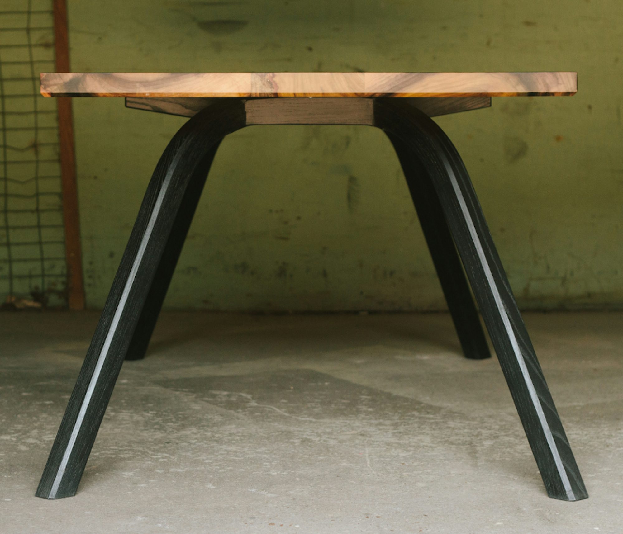 Bruton Dining Table