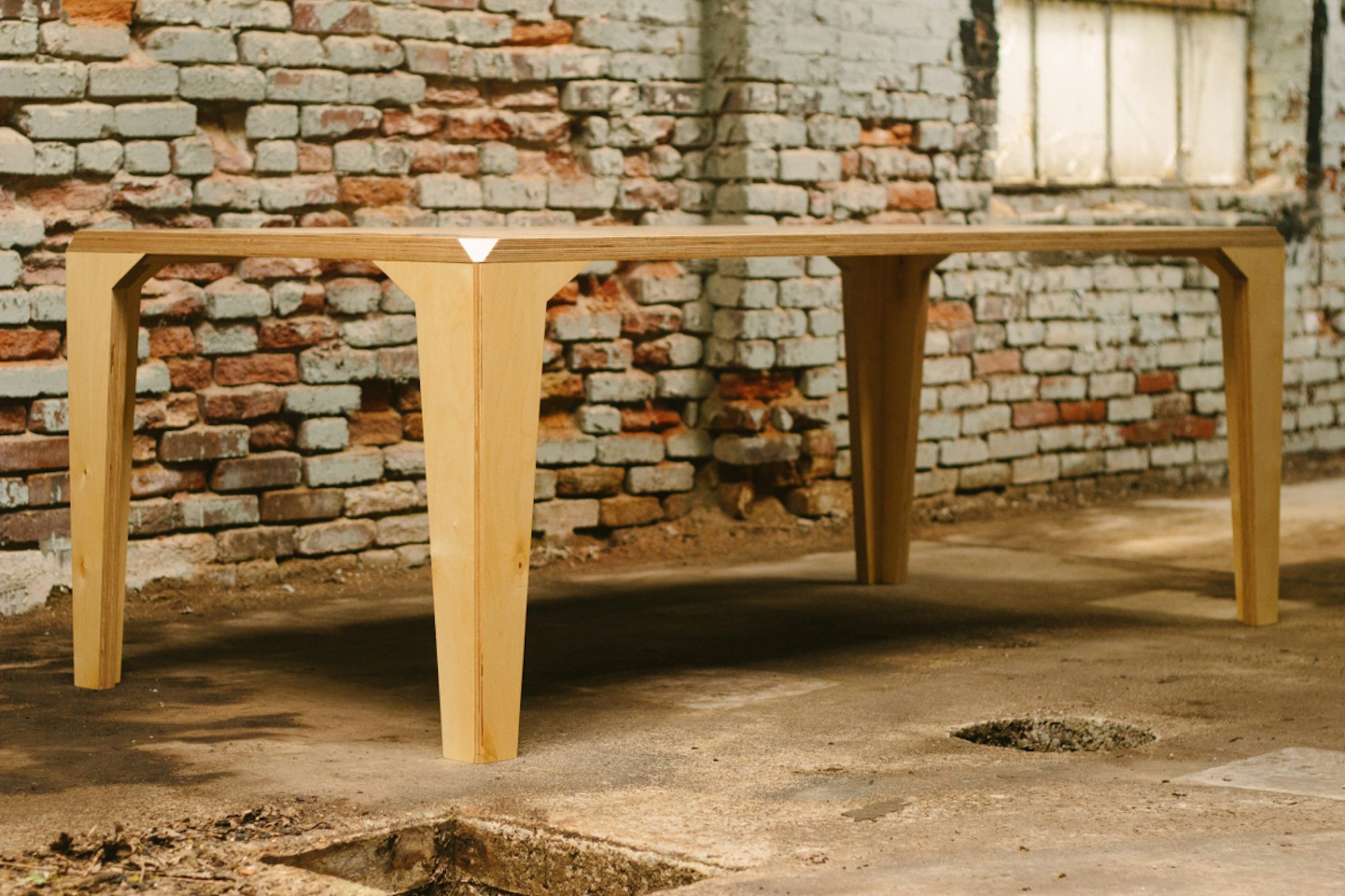 Bentham Dining Table