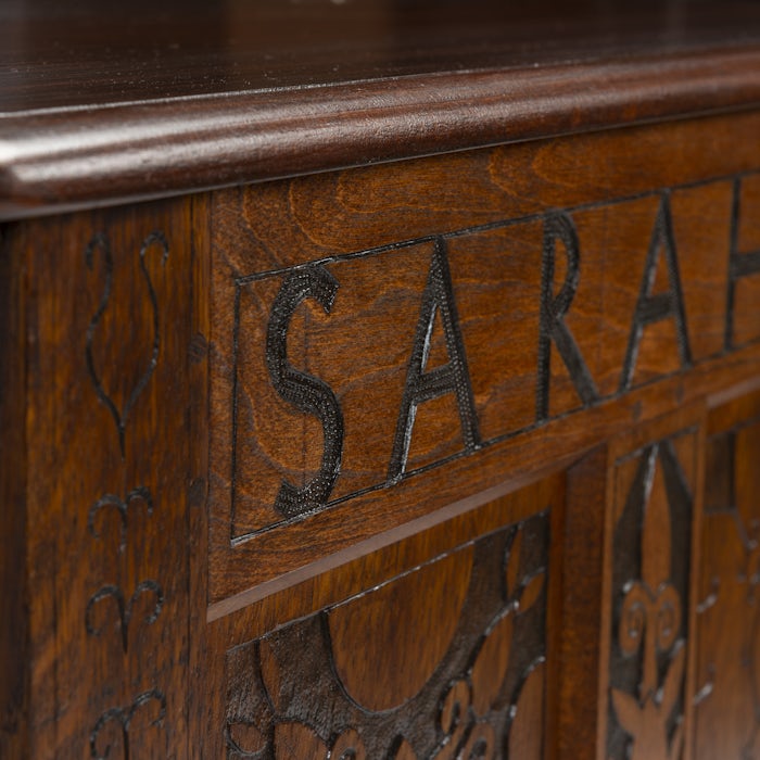 Pivot Media Sarah Strong Chest Replica detail